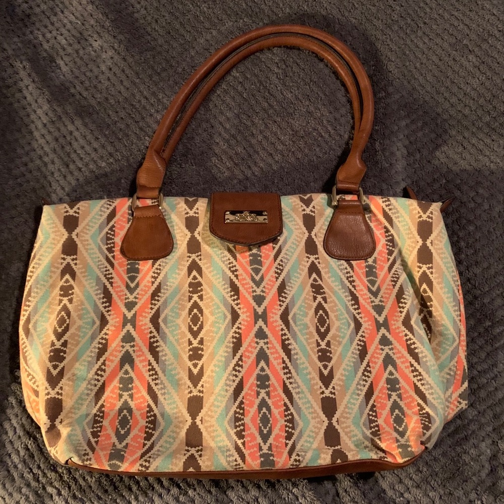 CALL IT SPRING | Aztec Print Oversized Bag